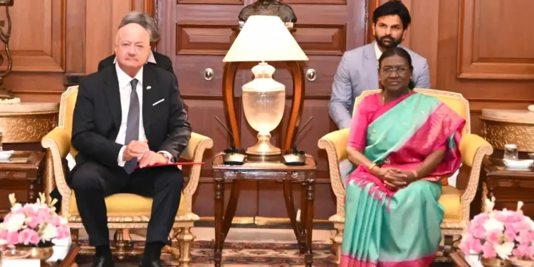 President Droupadi Murmu with Austrian Chancellor Christian Stocker during a meeting at Rashtrapati Bhavan