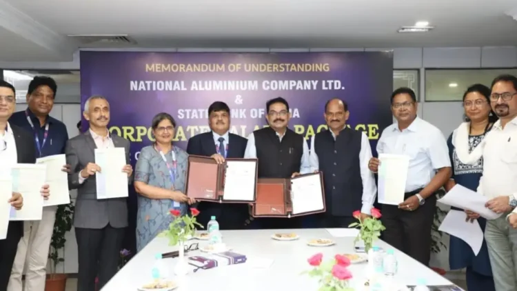 SBI, NALCO sign MoU to provide salary package, insurance benefits to around 9k contractual workers